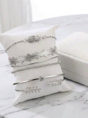 Pineapple Aztec Silver Dangle Bracelet Set